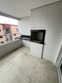 Image 3 - 1035086