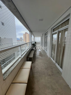 Image 35 - 1035086