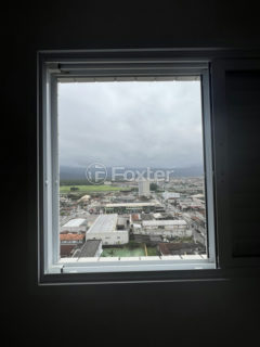 Image 31 - 1035100