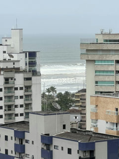 Image 37 - 1035100