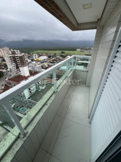 Image 35 - 1035100