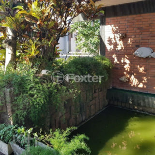 Image 7 - 1035105