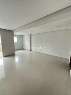 Image 2 - 1035109