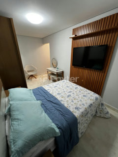 Image 31 - 1035121