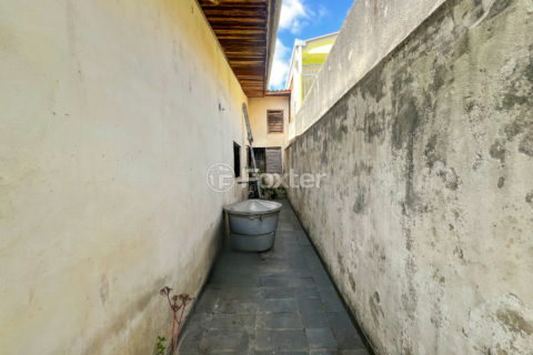 Image 26 - 1035137