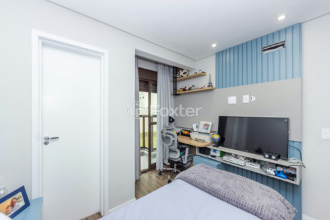 Image 33 - 1035169