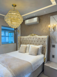 Image 20 - 1035173
