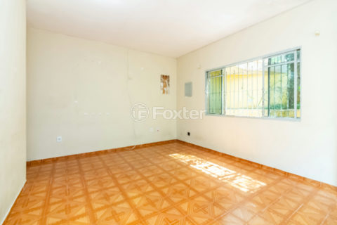 Image 32 - 1035174