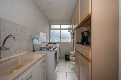 Image 21 - 1035214