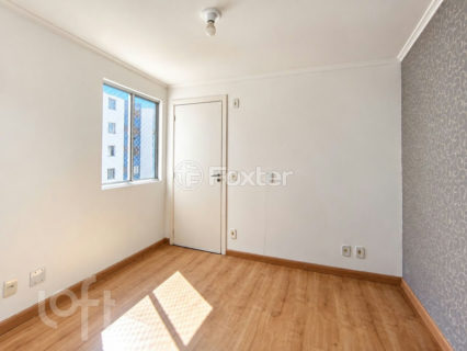 Image 32 - 1035227