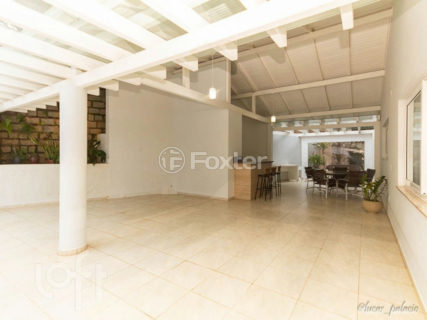 Image 50 - 1035228