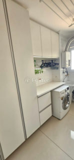 Image 44 - 1035236