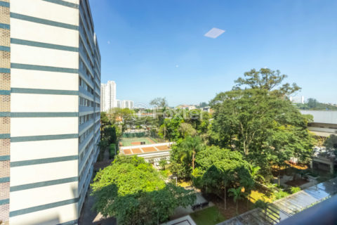 Image 34 - 1035244