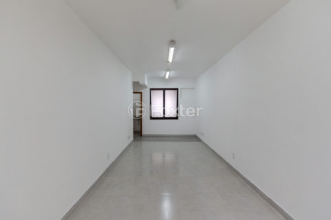 Image 4 - 1035263