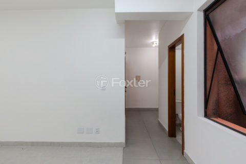 Image 6 - 1035263