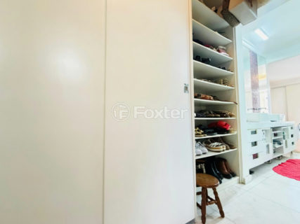 Image 44 - 1035265