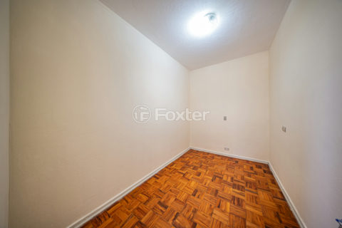 Image 40 - 1035267