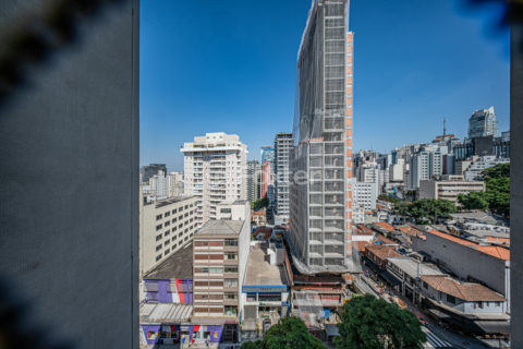 Image 11 - 1035267