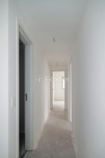 Image 4 - 1035272