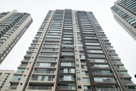 Image 38 - 1035272