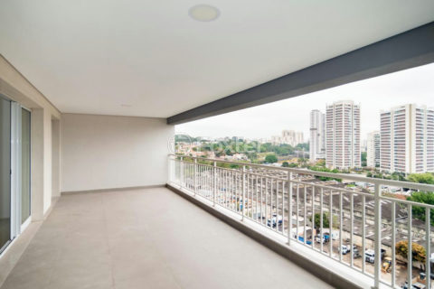 Image 21 - 1035272