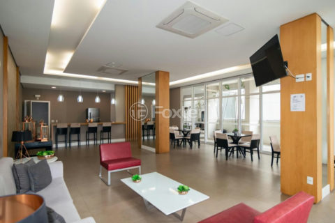 Image 34 - 1035273
