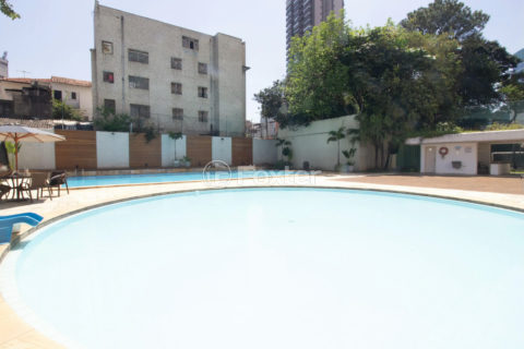 Image 39 - 1035284