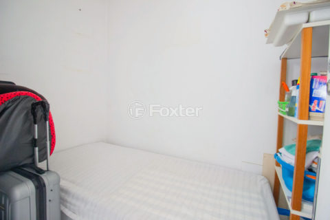 Image 32 - 1035284
