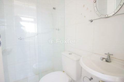 Image 35 - 1035284