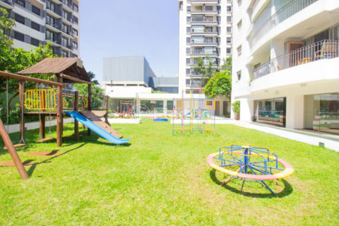 Image 40 - 1035284