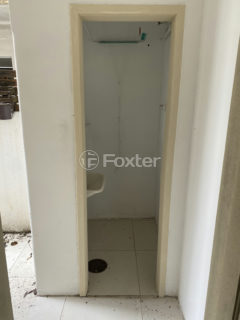 Image 9 - 1035324