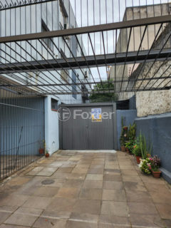 Image 35 - 1035325