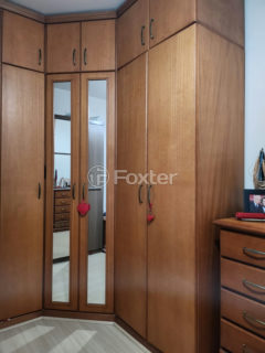 Image 8 - 1035325