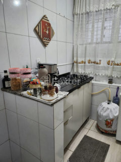 Image 22 - 1035325