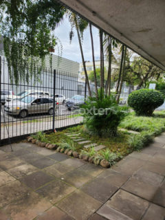 Image 27 - 1035325