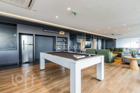 Image 31 - 1035346