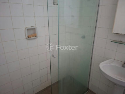Image 7 - 1035355