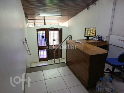 Image 9 - 1035370