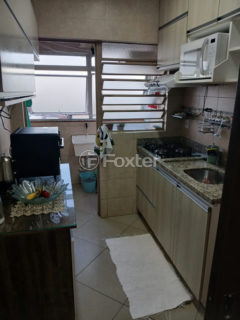 Image 9 - 1035375