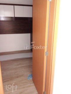 Image 7 - 1035396