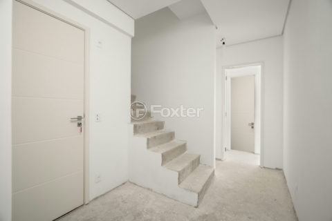 Image 4 - 1035406