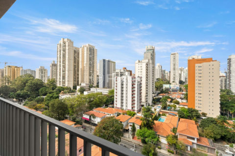 Image 19 - 1035406