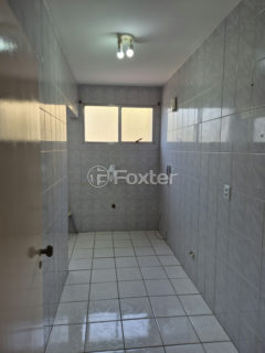 Image 4 - 1035407