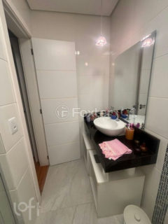 Image 7 - 1035426