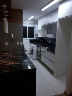 Image 4 - 1035447