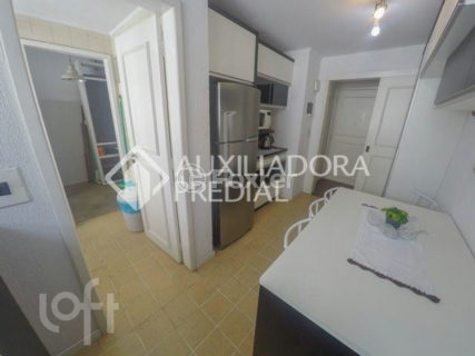 Image 7 - 1035448