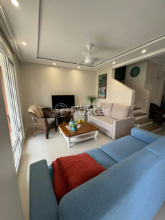 Image 10 - 1035456