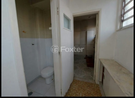 Image 34 - 1035457