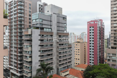 Image 8 - 1035460