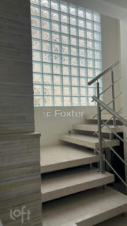 Image 33 - 1035472